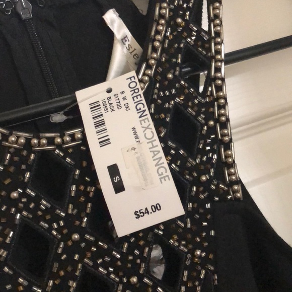 Dress - Picture 4 of 7